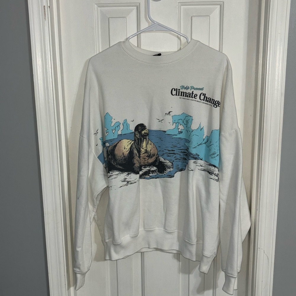 Women’s Oversized Sweatshirt